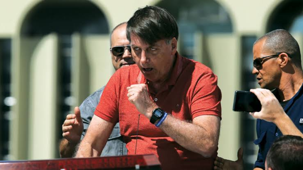 Depois da algazarra mortal no Maranhão, PSDB quer que STF obrigue Bolsonaro a usar máscara