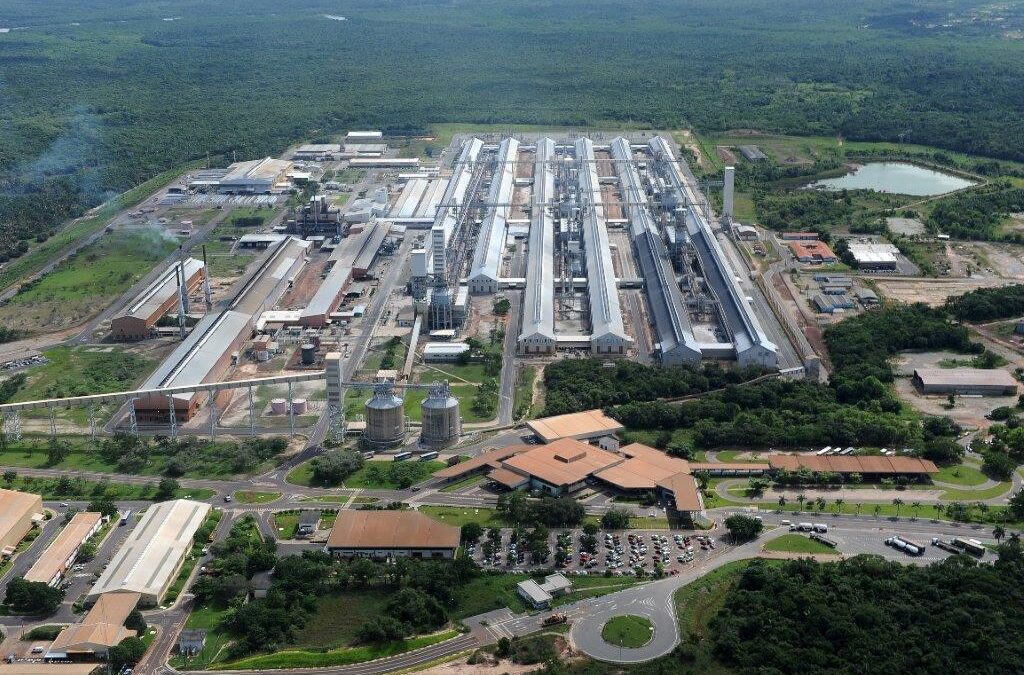 Após investimento de R$ 400 mi para  retomada da produção de alumínio, Alumar abre vagas de emprego