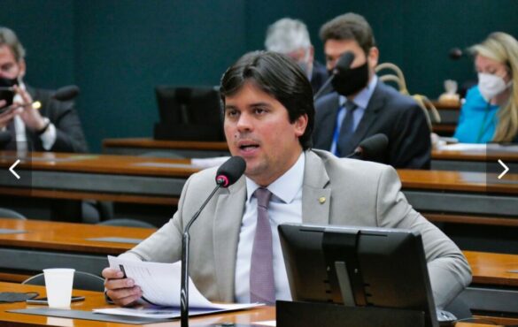 Deputado André Fufuca rebate fake news e reafirma apoio a Brandão