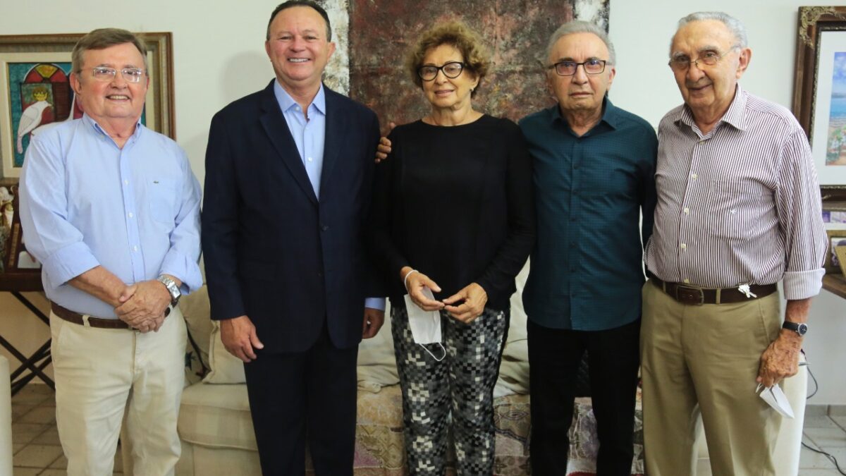 No dia do evento de ex-militantes do PDT, familiares de Jackson Lago declaram apoio a  Brandão