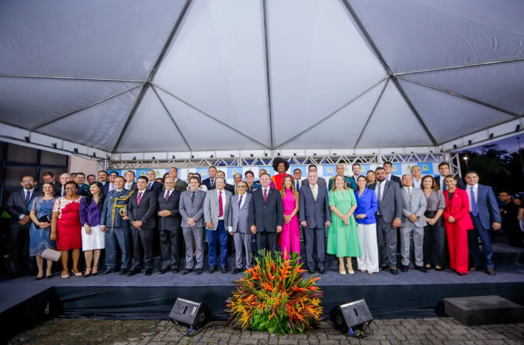 “Tivemos vários avanços nos últimos 7 anos e queremos mais”, diz Brandão ao dar posse ao novo secretariado