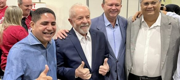 "Vamos juntos. Pelo Brasil. Pelo Maranhão. Por quem mais precisa", diz Brandão no lançamento da pré-candidatura de Lula