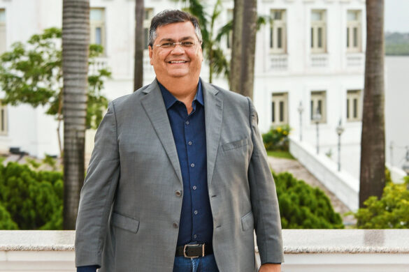 Em artigo, Flávio Dino falou sobre sua pré-candidatura ao Senado e pontuou: "O bom senador enxerga os direitos das pessoas"