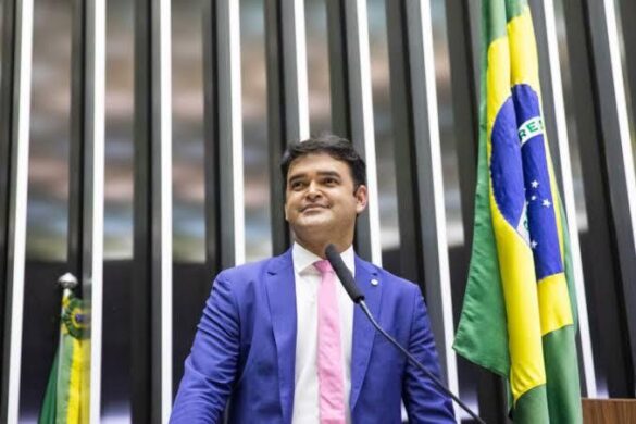 O deputado federal Rubens Pereira Júnior (PT/MA) foi escolhido pelo Site Congresso Em Foco, o melhor parlamentar do Maranhão