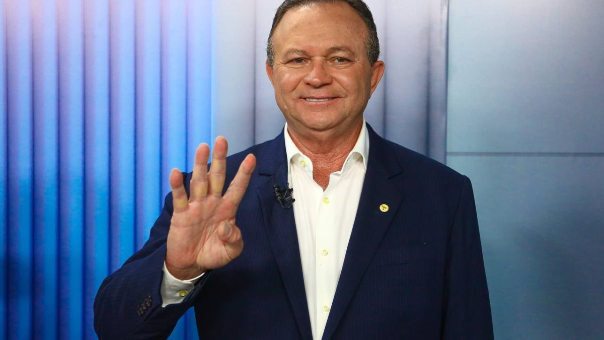Em debate da Mirante, Brandão apresenta propostas para o MA e destaca aliança com Lula