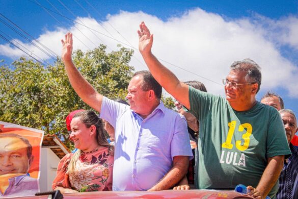 Ao longo do dia, o Time do Lula reuniu milhares de apoiadores nas cidades de Araioses, São Bernardo do Maranhão, Santana do Maranhão, Tutoia, Paulino Neves e Barreirinhas