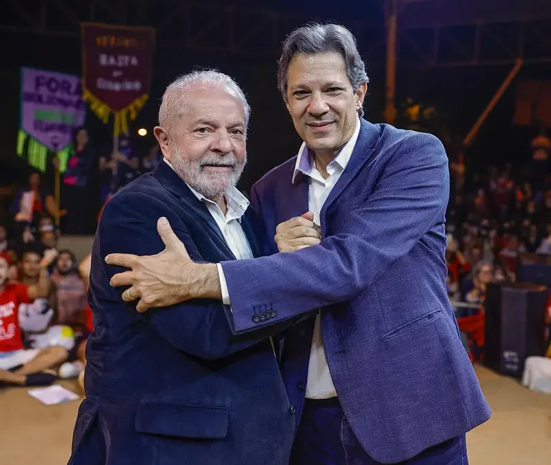 Pesquisa Quest: Lula e Haddad lideram todos os cenários para 2026