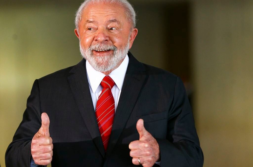 Lula diz basta: nova lei endurece regras para proteger menores online