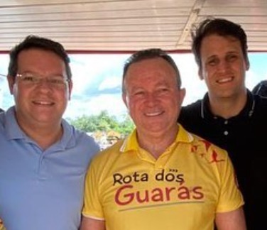 Justiça ordena retirada do nome de sobrinho do governador do material publicitário de pré-carnaval