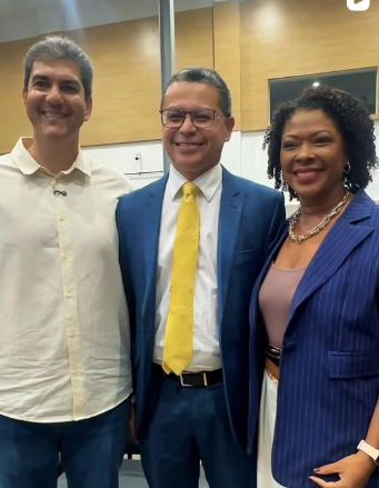 Em agenda com Braide, Carlos Lula critica Brandão, chama governo de “corrupto e familiar” e reafirma: “Nosso candidato é Camarão”