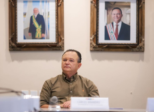 Brandão ignora pedido de Lula para reduzir ICMS do diesel em meio à alta dos combustíveis