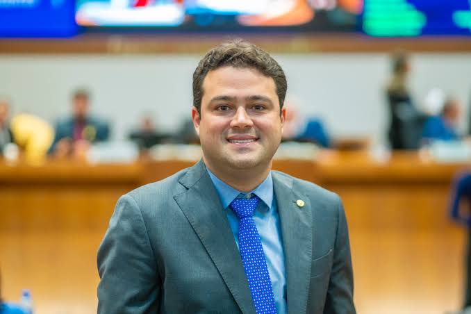 Leandro Bello tem lei sancionada para combater os impactos das apostas e jogos de azar no Maranhão