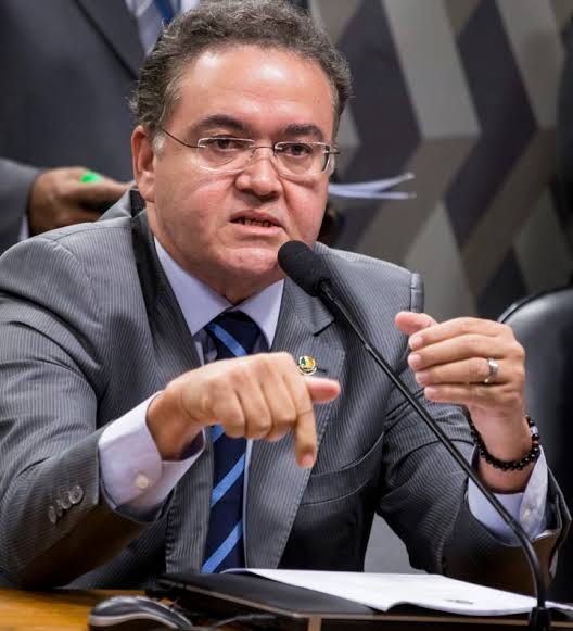 Preterido pelo Novo, Roberto Rocha recorre à Justiça para garantir filiação ao PRTB