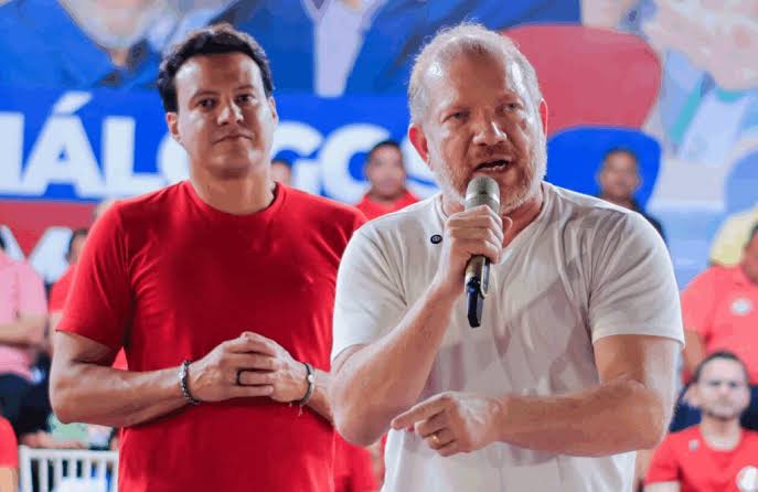 Após Braide anunciar apoio a Lahesio Bonfim, Othelino diz que PSB não se alinha à extrema direita e mantém apoio a Felipe Camarão
